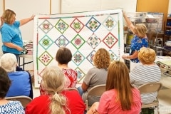 August-2018-Show-and-Share-│-KSLongarmQuilters-10-of-51