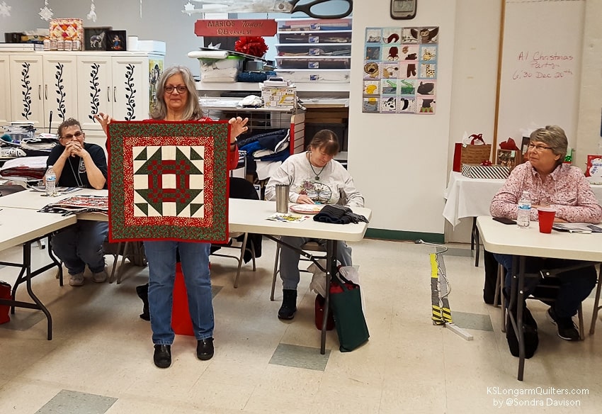 December-2018-Show-and-Share-│-KSLongarmQuilters-16-of-35